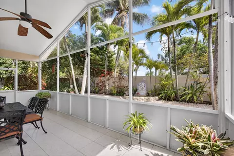 Exterior - 151 St Michaels Ct, Jupiter, FL 33458 photo 4 of 16