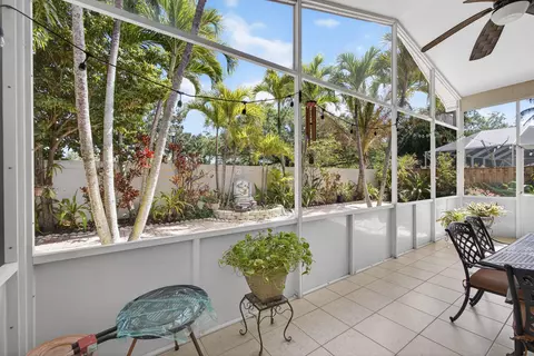 Exterior - 151 St Michaels Ct, Jupiter, FL 33458 photo 5 of 16