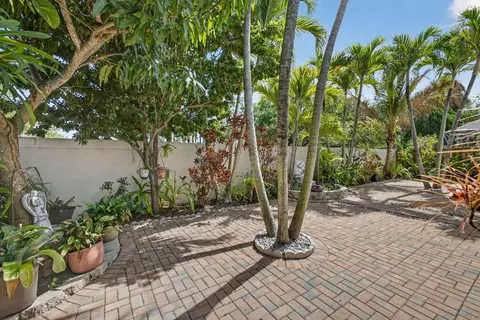 Exterior - 151 St Michaels Ct, Jupiter, FL 33458 photo 11 of 16