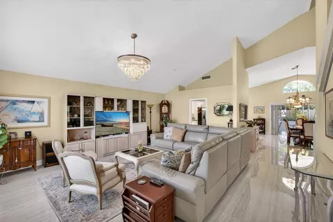 Living - 151 St Michaels Ct, Jupiter, FL 33458 photo 3 of 4