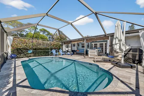 1252 SE Madison Ave, Stuart, FL 34996