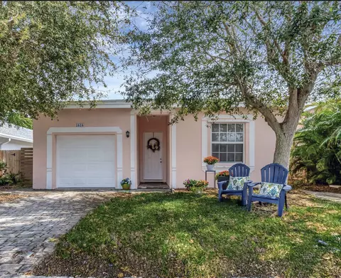 1616 S Johnson St, Lake Worth Beach, FL 33460