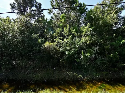 0 Palmetto Dr, Fort Pierce, FL 34982