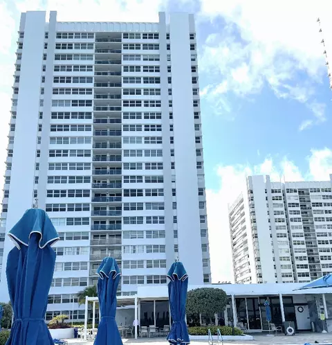 1904 S Ocean Dr #1107, Hallandale Beach, FL 33009