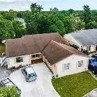 5930 Lincoln Cir W, Greenacres, FL 33463