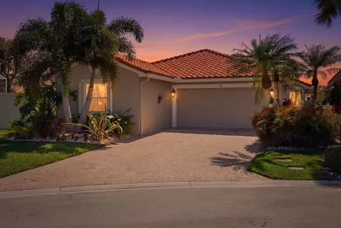 7164 Foxworth Ct, Boynton Beach, FL 33437