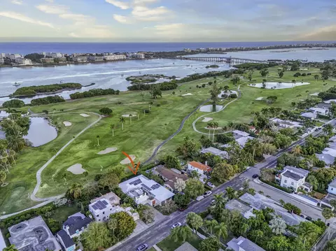 610 N Lakeside Dr, Lake Worth Beach, FL 33460