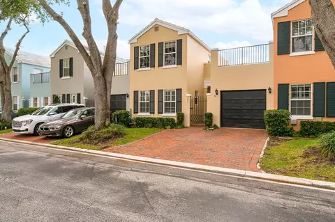 5877 Bartram St, Boca Raton, FL 33433