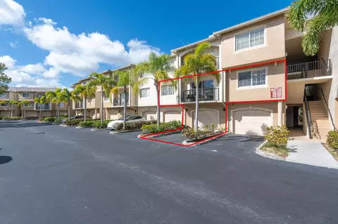 1000 Crestwood Ct S #1013, Royal Palm Beach, FL 33411
