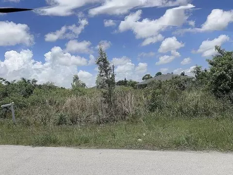 1285 SW Patricia Ave, Port St Lucie, FL 34953