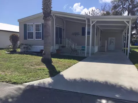 24 Golf Dr, Port Saint Lucie, FL 34952