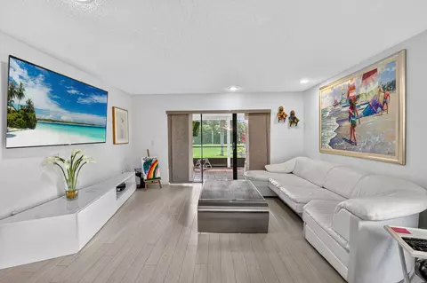 8 Stratford Dr E #C, Boynton Beach, FL 33436
