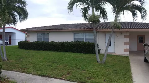 341 W 22nd Ct, Riviera Beach, FL 33404