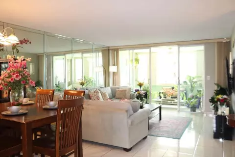 1690 NE 191st St #408-1, Miami, FL 33179