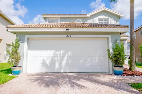 5463 Queenship Ct, Greenacres, FL 33463