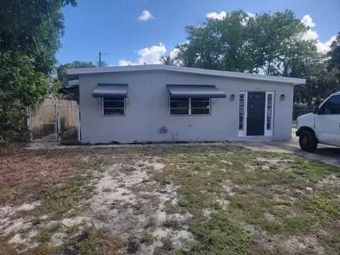 4740 NE 14th Ave, Pompano Beach, FL 33064