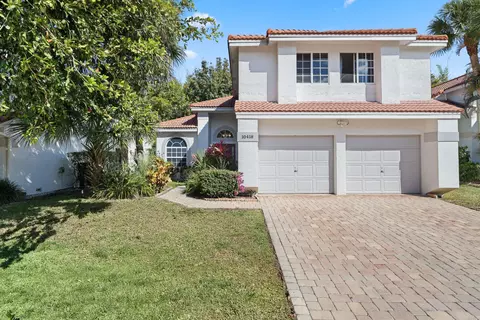 10418 Buena Ventura Dr, Boca Raton, FL 33498