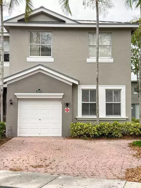 2309 Shoma Ln, Royal Palm Beach, FL 33414