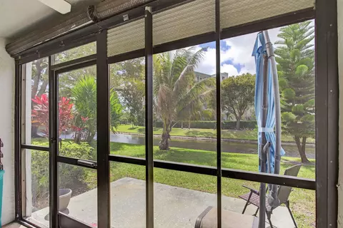 2230 N Cypress Bend Dr N #104, Pompano Beach, FL 33069