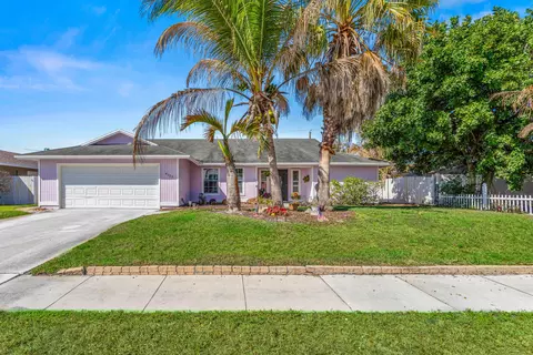 4153 Russell St, Jupiter, FL 33469