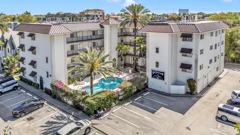 924 SE 2nd St #32, Fort Lauderdale, FL 33301