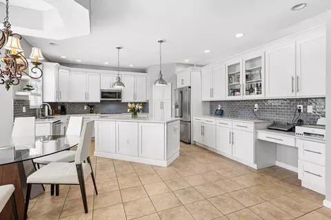 2015 Reston Cir, Royal Palm Beach, FL 33411