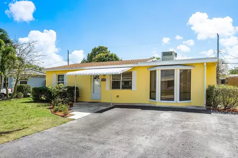 3109 Scanlan Ave, Lake Worth Beach, FL 33461
