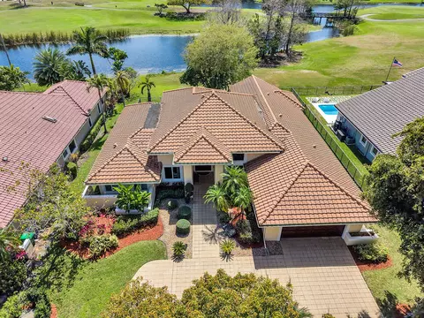 12522 Classic Dr, Coral Springs, FL 33071