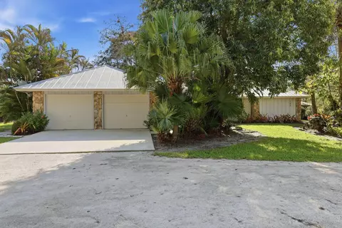 180 Elaine Rd, West Palm Beach, FL 33415