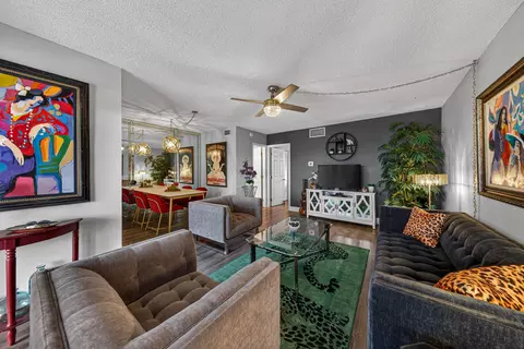 804 SE 7th St SE #401, Deerfield Beach, FL 33441