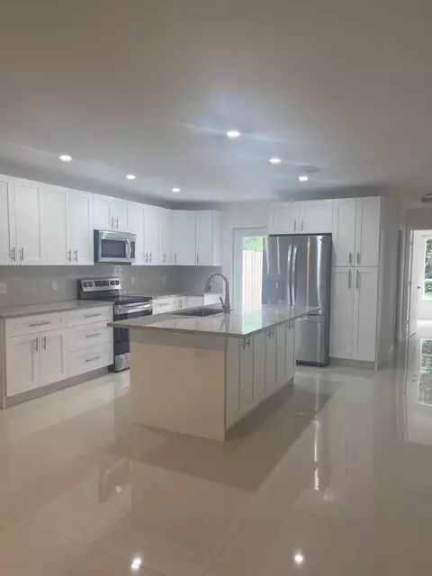 22133 SW 62nd Ct, Boca Raton, FL 33428