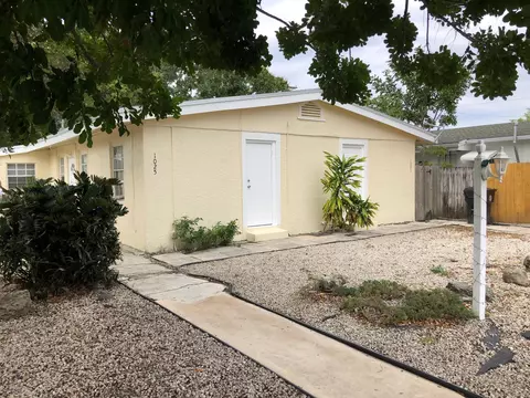 1025 N H St, Lake Worth Beach, FL 33460