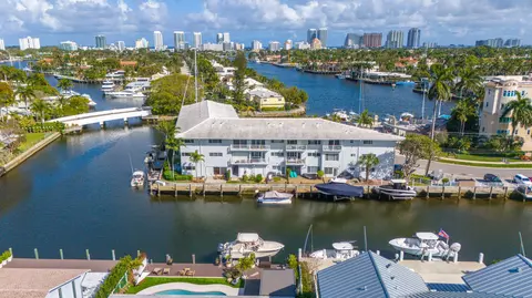 535 Hendricks Isle #302, Fort Lauderdale, FL 33301
