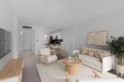 113 Royal Pk Dr #3D, Oakland Park, FL 33309