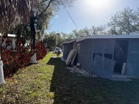 Exterior - 414 Spring Ave, Arcadia, FL 34266 photo 6 of 7