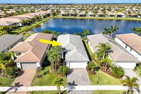 10644 SW Sunray St, Port Saint Lucie, FL 34987