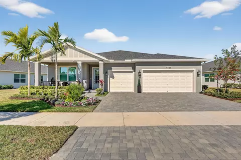 6761 NW Cloverdale Ave, Port Saint Lucie, FL 34987