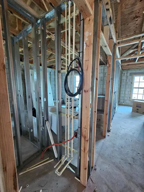 Entry Way - 3671 NW 16th Ave, Okeechobee, FL 34972 photo 4 of 5