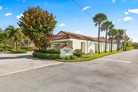 200 Waterway Rd #104, Tequesta, FL 33469