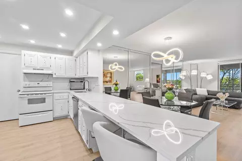 6461 NW 2nd Ave #411, Boca Raton, FL 33487