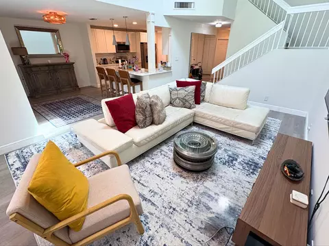 17070 Boca Club Blvd #4, Boca Raton, FL 33487