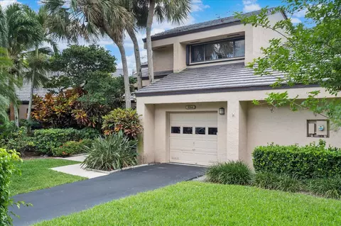 9264 Chelsea Dr S, Plantation, FL 33324
