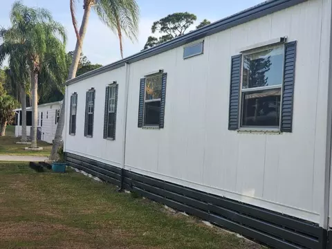 14 Novedades, Port Saint Lucie, FL 34952