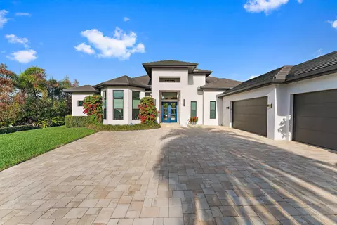 Exterior - 17560 SE Conch Bar Ave, Jupiter, FL 33469 photo 2 of 8