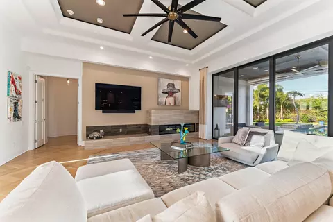 Living - 17560 SE Conch Bar Ave, Jupiter, FL 33469 photo 3 of 7