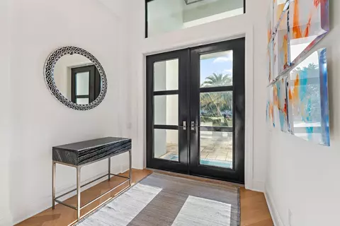 Entry Way - 17560 SE Conch Bar Ave, Jupiter, FL 33469 photo 2 of 2