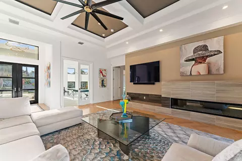 Living - 17560 SE Conch Bar Ave, Jupiter, FL 33469 photo 5 of 7