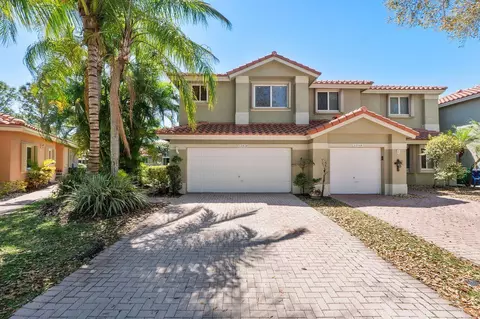 12538 NW 57th Ct, Coral Springs, FL 33076