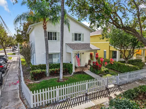 510 S Broadway, Lantana, FL 33462
