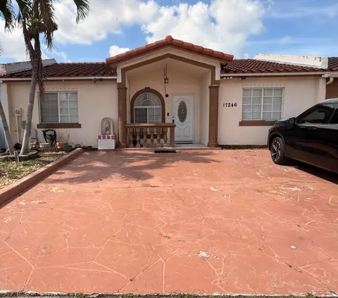 17246 NW 74th Ct, Hialeah, FL 33015
